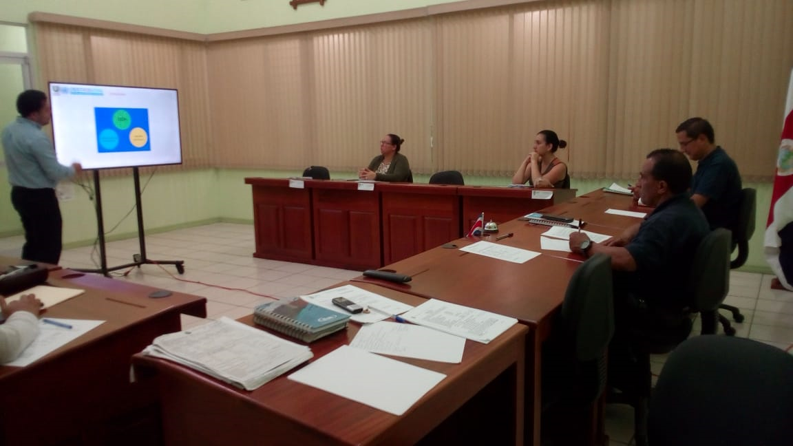 CARTEL PARA EL CONCURSO EXTERNO 005-2025 SECRETARIO (A) DEL CONCEJO MUNICIPAL